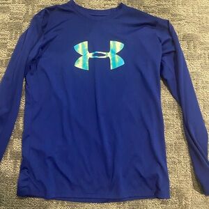 Girls long sleeve under armour tee